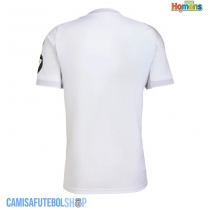 Camisa de time de futebol Real Madrid Replicas 1º Equipamento 2025-26 Manga Curta